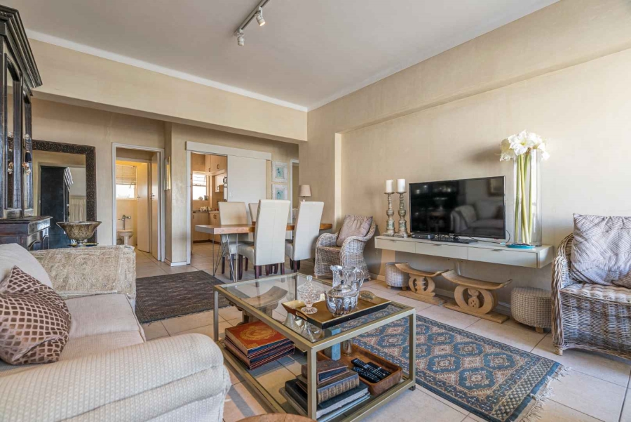 To Let 2 Bedroom Property for Rent in Sea Point Western Cape